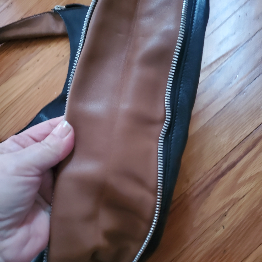 Marni ITALY Authentic  Black and Brown Leather Hobo Bag - Picture 7 of 16